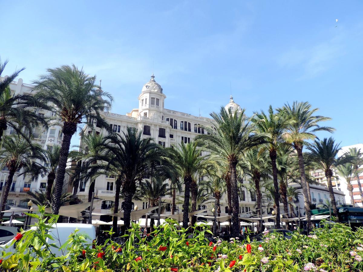 Hotel Maritimo Urban Alicante Exterior photo