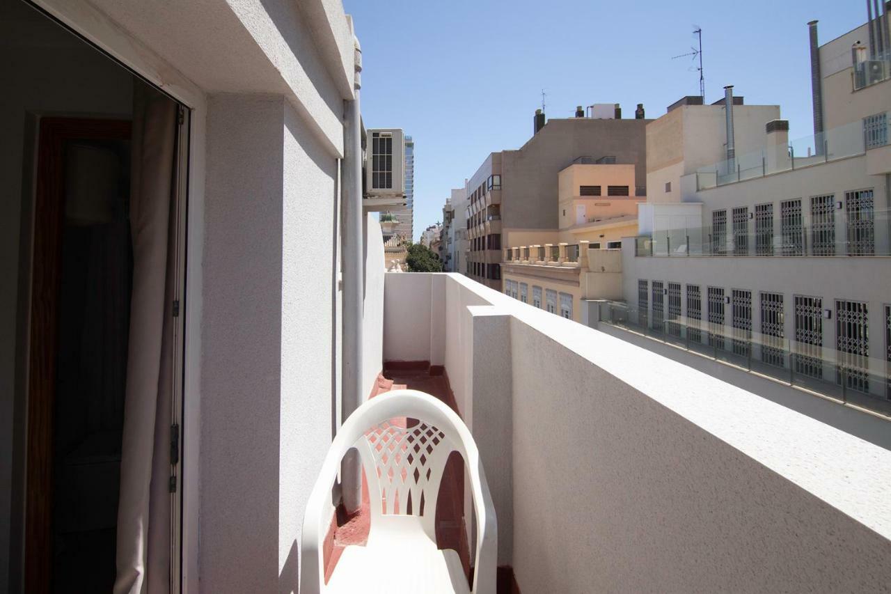 Hotel Maritimo Urban Alicante Exterior photo